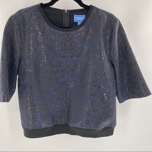 4/$25 Vera wang top size XL black and navy blue
